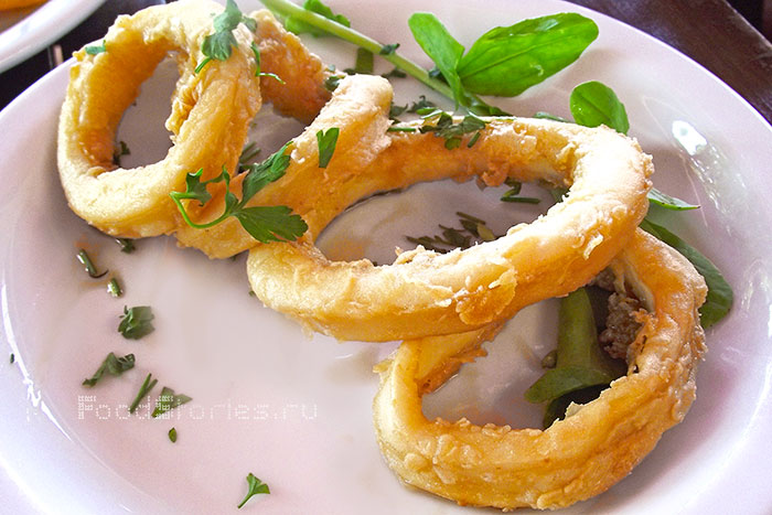 Кальмары в кляре